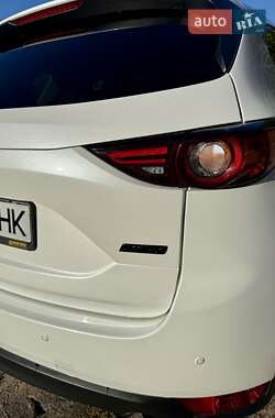 Внедорожник / Кроссовер Mazda CX-5 2018 в 