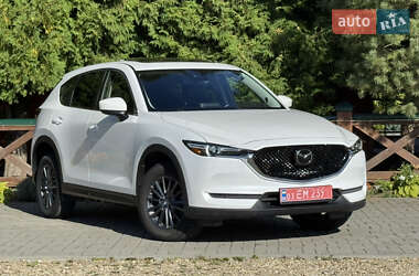 Позашляховик / Кросовер Mazda CX-5 2019 в 