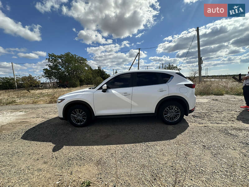 Позашляховик / Кросовер Mazda CX-5 2017 в Одесі