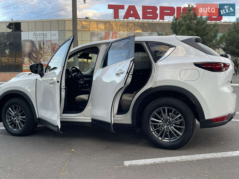 Внедорожник / Кроссовер Mazda CX-5 2017 в Одессе фото 11 Внедорожник / Кроссовер Mazda CX-5 2017 в Одессе