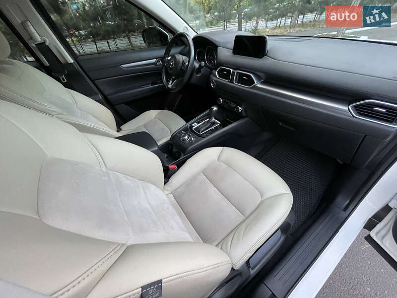 Внедорожник / Кроссовер Mazda CX-5 2017 в Одессе фото 35 Внедорожник / Кроссовер Mazda CX-5 2017 в Одессе