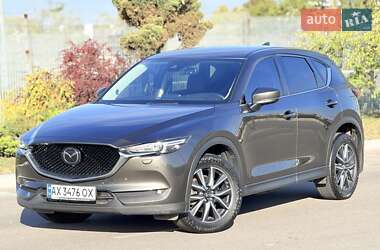 Позашляховик / Кросовер Mazda CX-5 2018 в 