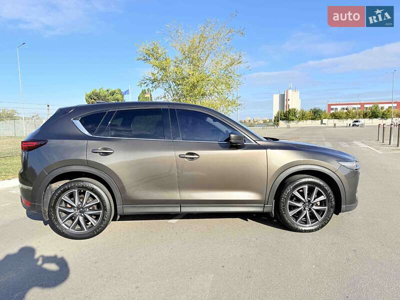 Внедорожник / Кроссовер Mazda CX-5 2018 в Харькове