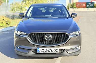 Позашляховик / Кросовер Mazda CX-5 2018 в 