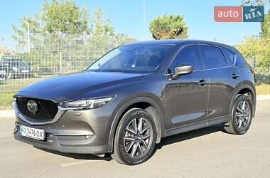 Позашляховик / Кросовер Mazda CX-5 2018 в 