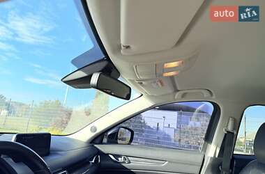 Позашляховик / Кросовер Mazda CX-5 2018 в 