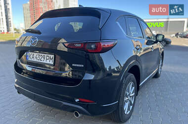 Позашляховик / Кросовер Mazda CX-5 2023 в 