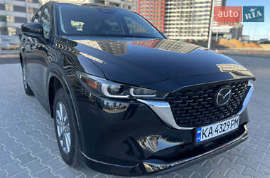Позашляховик / Кросовер Mazda CX-5 2023 в 