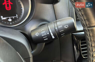 Внедорожник / Кроссовер Mazda CX-5 2012 в 