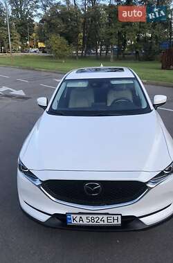 Внедорожник / Кроссовер Mazda CX-5 2018 в 