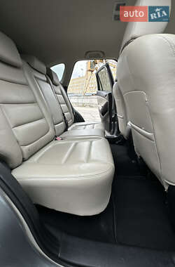 Позашляховик / Кросовер Mazda CX-5 2013 в 