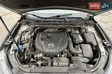 Позашляховик / Кросовер Mazda CX-5 2013 в 