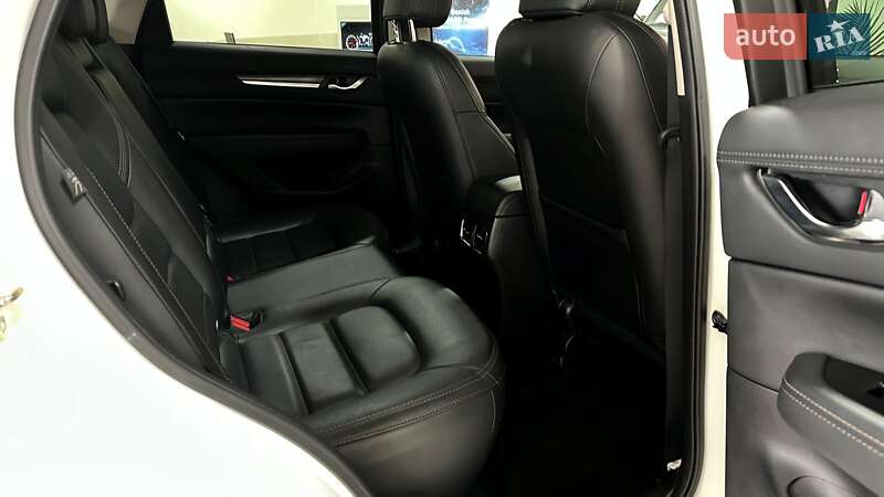 Внедорожник / Кроссовер Mazda CX-5 2022 в Ужгороде