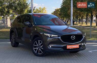 Позашляховик / Кросовер Mazda CX-5 2018 в 