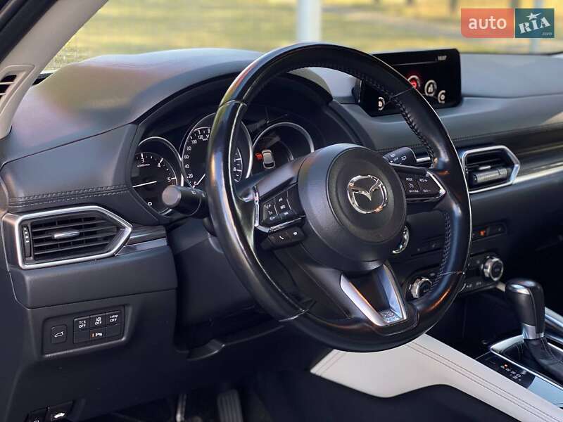 Позашляховик / Кросовер Mazda CX-5 2018 в Дніпрі