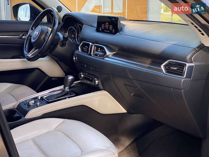 Позашляховик / Кросовер Mazda CX-5 2018 в Дніпрі