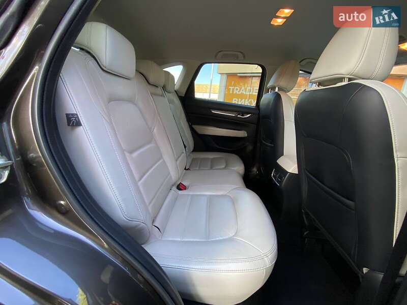 Позашляховик / Кросовер Mazda CX-5 2018 в Дніпрі