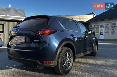 Позашляховик / Кросовер Mazda CX-5 2019 в 