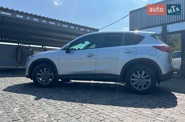 Позашляховик / Кросовер Mazda CX-5 2015 в 