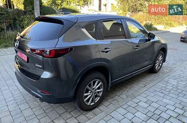 Позашляховик / Кросовер Mazda CX-5 2022 в 