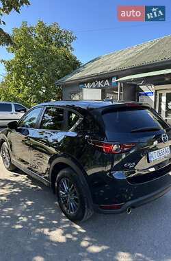 Позашляховик / Кросовер Mazda CX-5 2020 в 