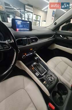 Внедорожник / Кроссовер Mazda CX-5 2017 в 