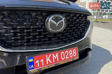 Позашляховик / Кросовер Mazda CX-5 2022 в 