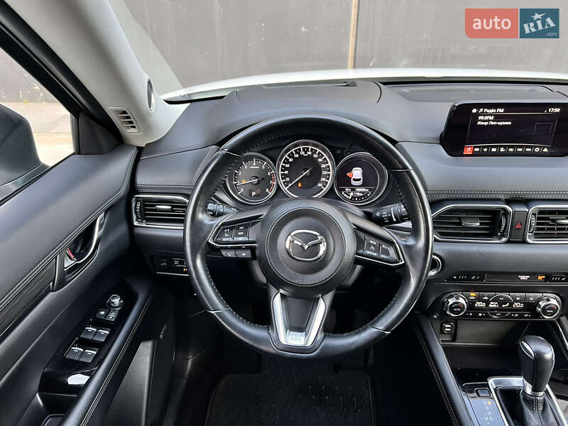 Внедорожник / Кроссовер Mazda CX-5 2017 в Киеве