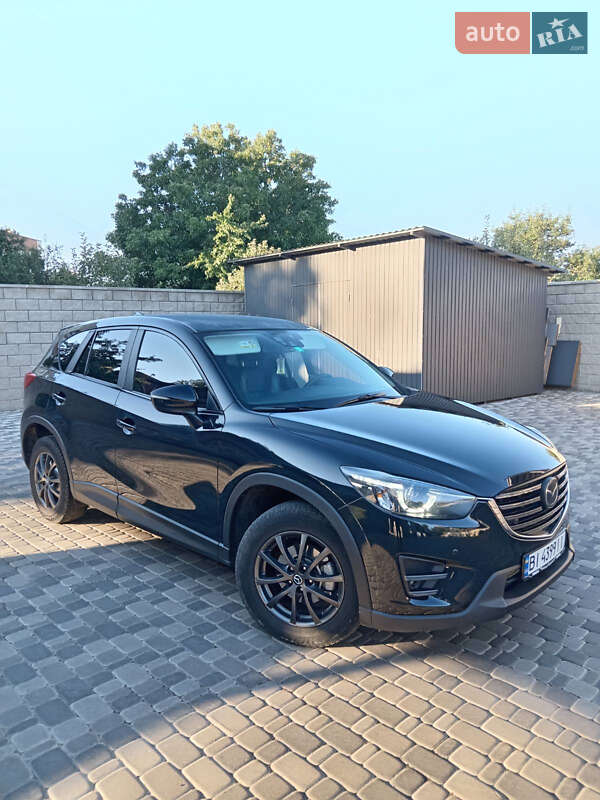 Позашляховик / Кросовер Mazda CX-5 2016 в Гадячі