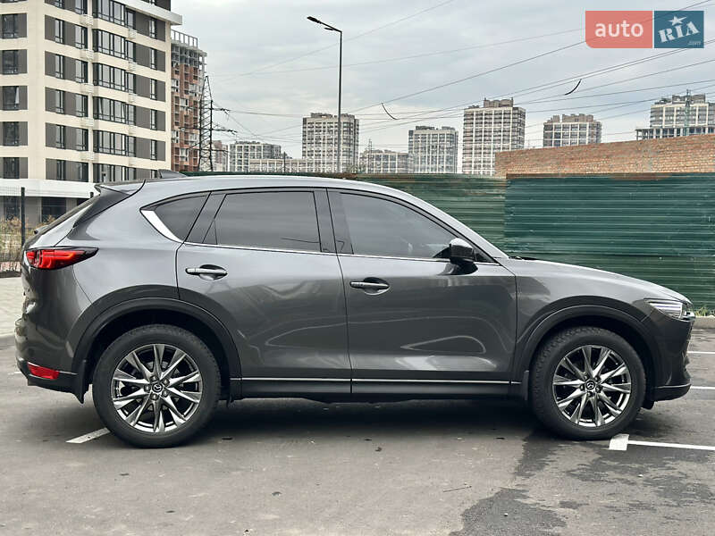Внедорожник / Кроссовер Mazda CX-5 2019 в Киеве