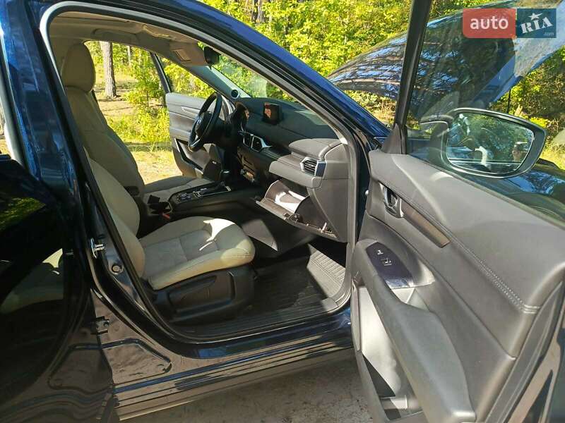 Позашляховик / Кросовер Mazda CX-5 2020 в Звягелі