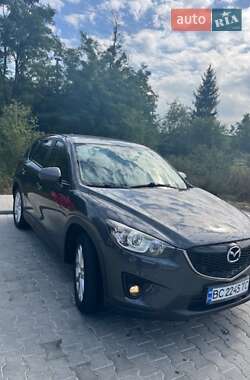Позашляховик / Кросовер Mazda CX-5 2014 в 
