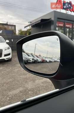 Позашляховик / Кросовер Mazda CX-5 2023 в 