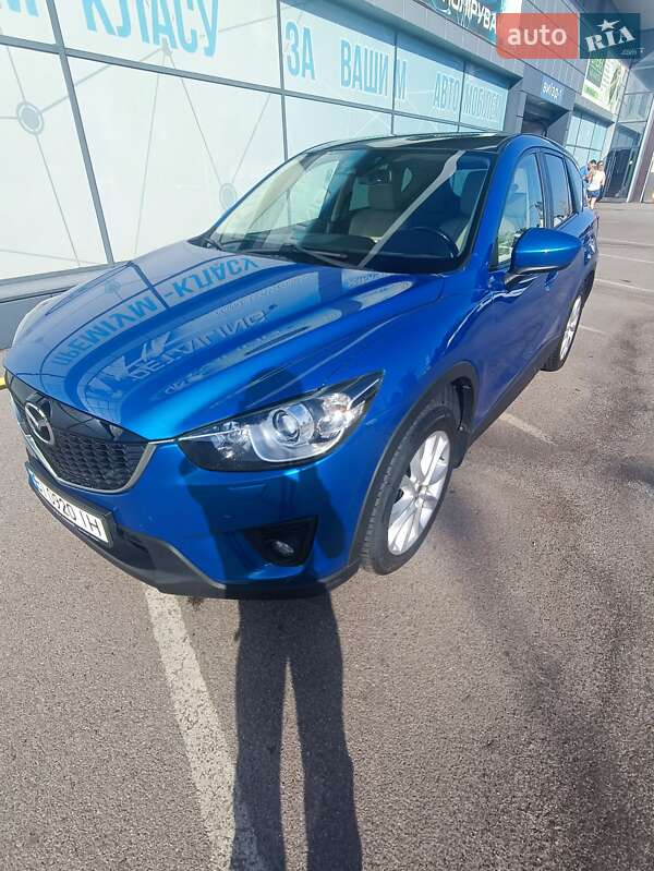 Внедорожник / Кроссовер Mazda CX-5 2012 в 