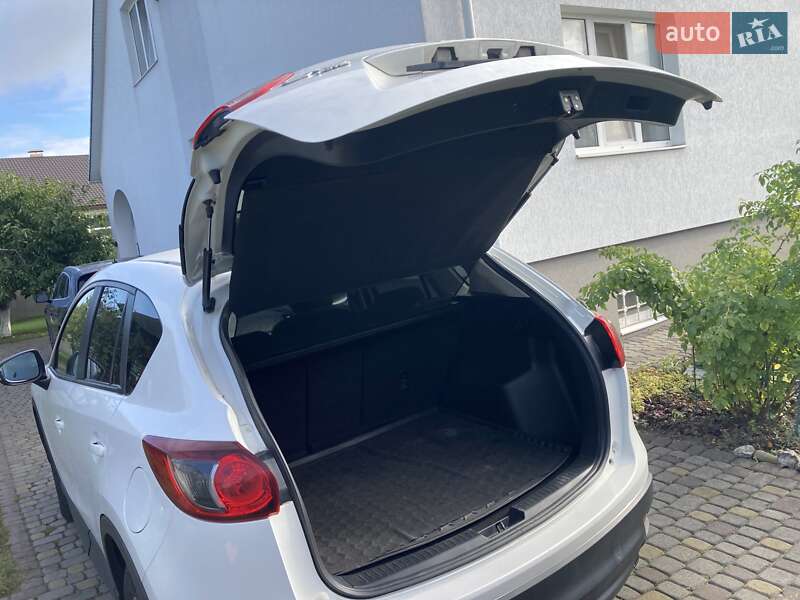 Внедорожник / Кроссовер Mazda CX-5 2013 в Вараше