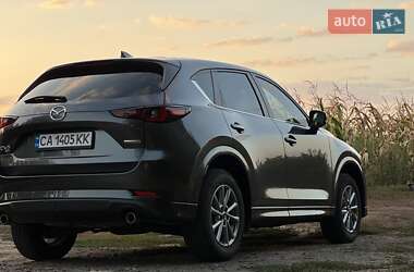 Позашляховик / Кросовер Mazda CX-5 2024 в 