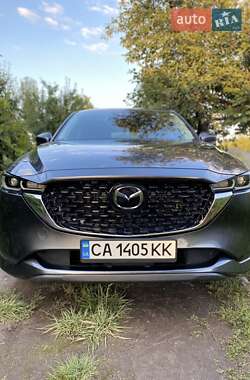 Позашляховик / Кросовер Mazda CX-5 2024 в 