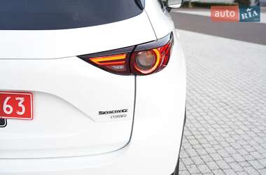 Позашляховик / Кросовер Mazda CX-5 2021 в 