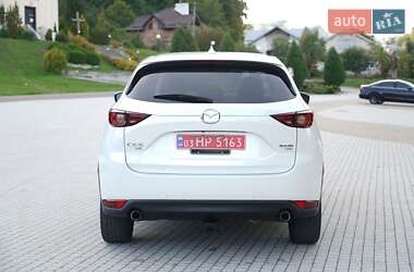 Позашляховик / Кросовер Mazda CX-5 2021 в 