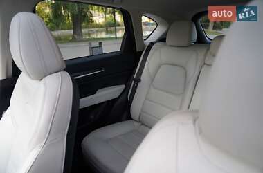Позашляховик / Кросовер Mazda CX-5 2021 в 