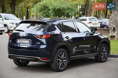Внедорожник / Кроссовер Mazda CX-5 2017 в 