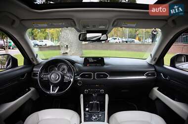 Внедорожник / Кроссовер Mazda CX-5 2017 в 