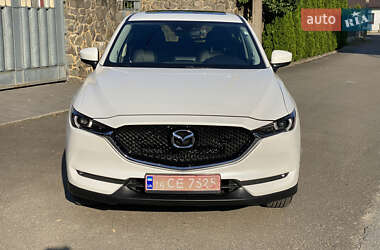 Позашляховик / Кросовер Mazda CX-5 2018 в 