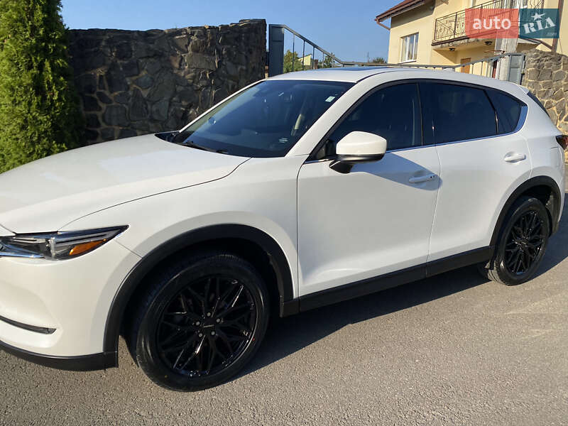 Внедорожник / Кроссовер Mazda CX-5 2018 в Самборе