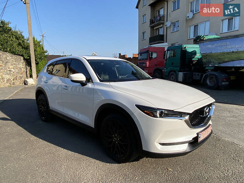 Внедорожник / Кроссовер Mazda CX-5 2018 в Самборе