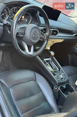 Позашляховик / Кросовер Mazda CX-5 2023 в 