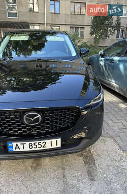 Позашляховик / Кросовер Mazda CX-5 2023 в 