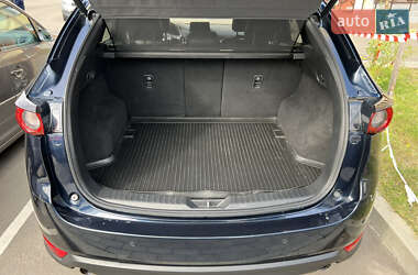 Позашляховик / Кросовер Mazda CX-5 2021 в 