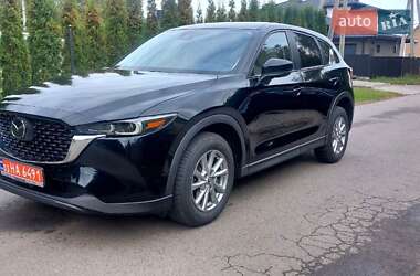 Позашляховик / Кросовер Mazda CX-5 2022 в 