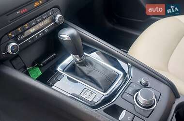 Позашляховик / Кросовер Mazda CX-5 2022 в 